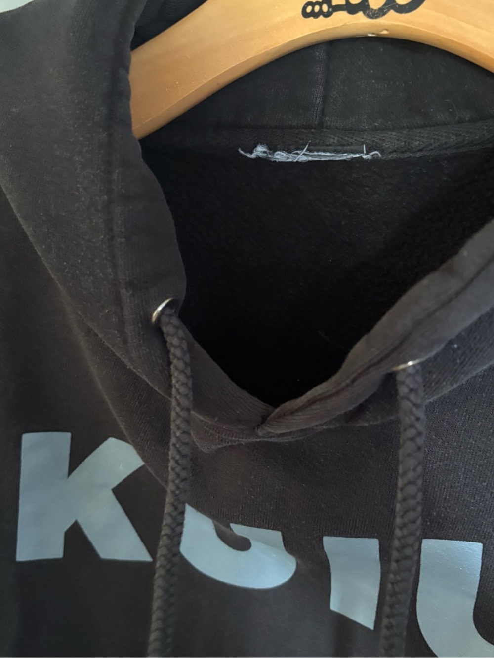 Kuiu black hoodie - Picture 4 of 6